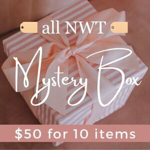 NWT $500+ retail MSRP total value wholesale resellers box for women NEW with TAG